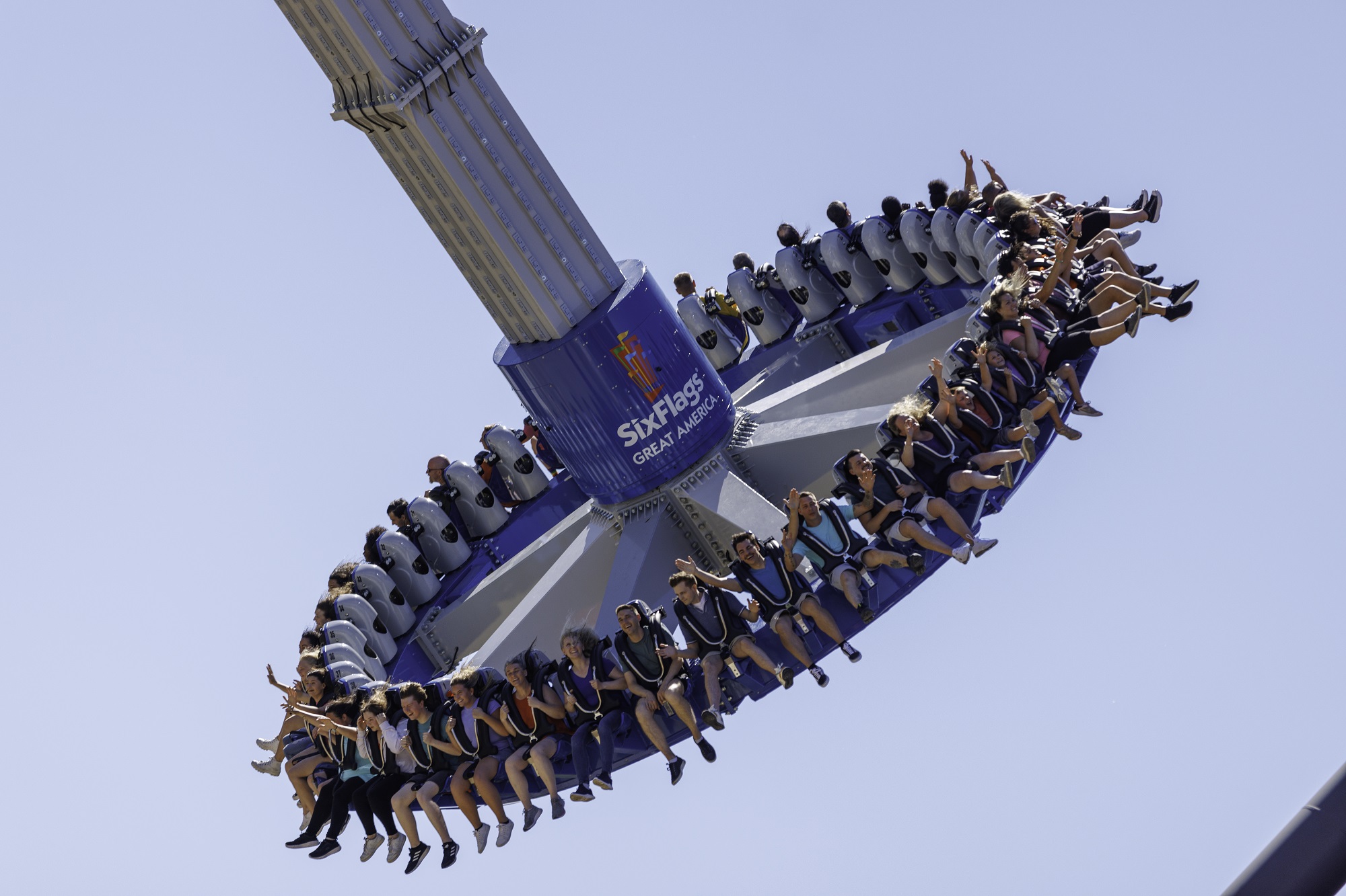 Zamperla Opens Giga Discovery at Six Flags Great America | Zamperla